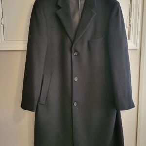Classic Men's Black Overcoat - Timeless Wool Blend